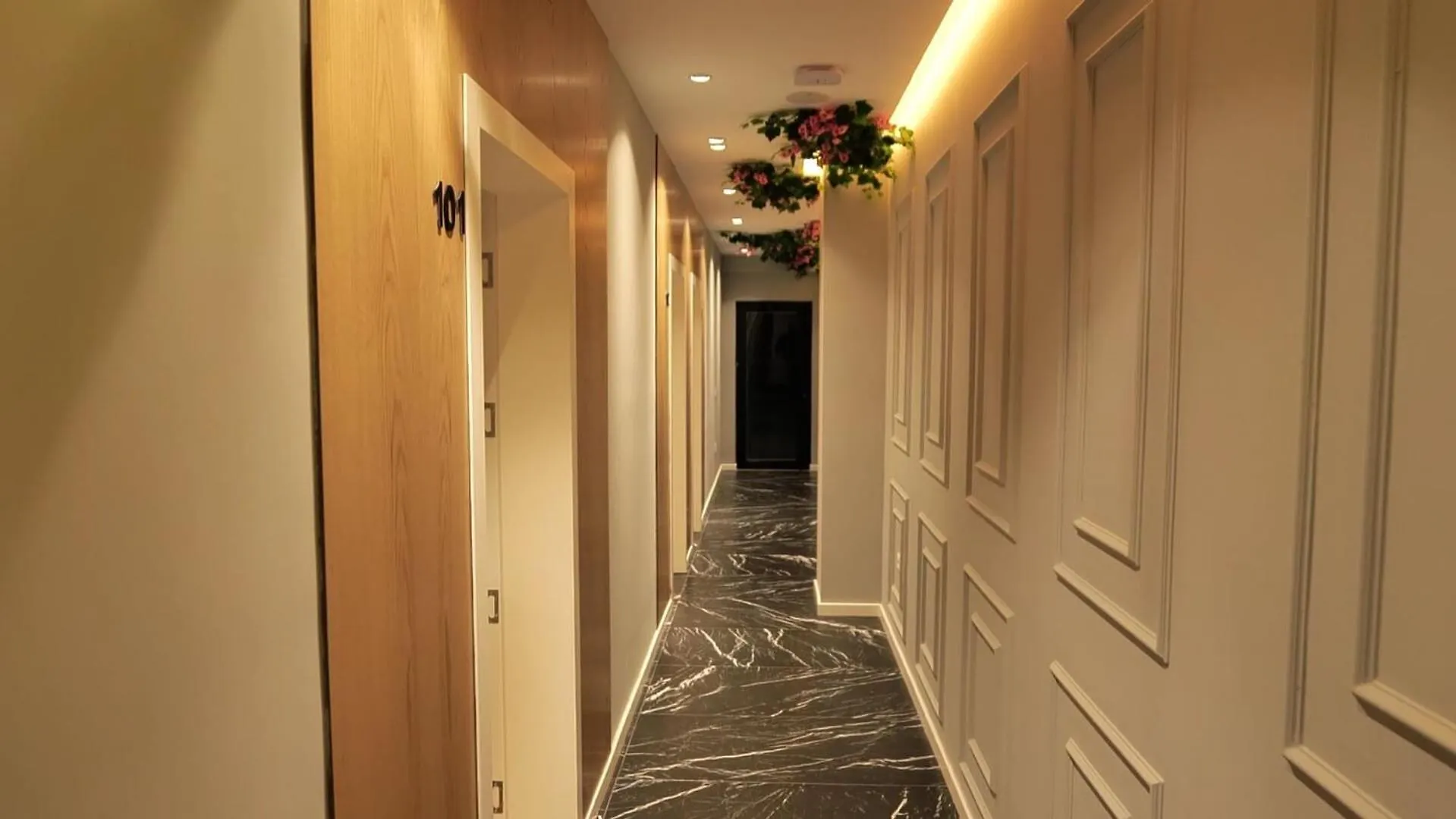 Dream Place Hotel Kamez Albanië